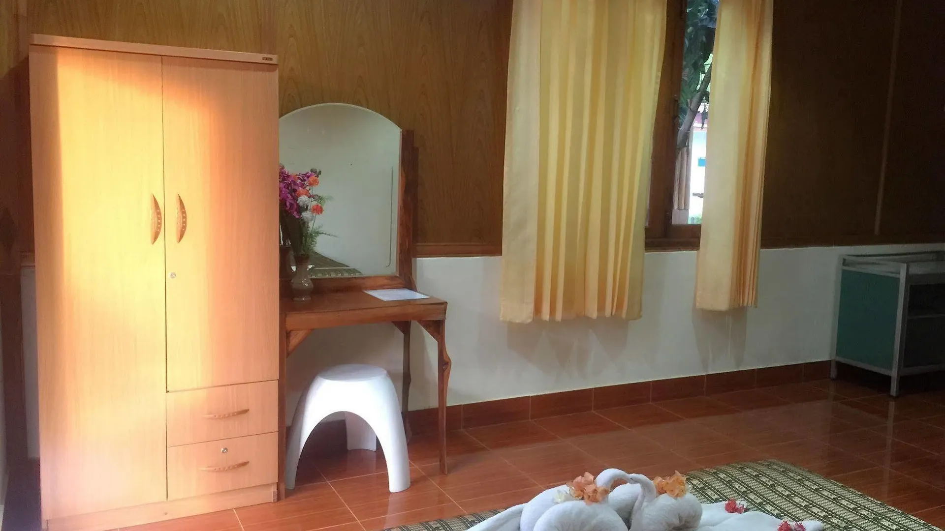 ** Vendégház Poonsap Resort Ko Lanta Thaiföld