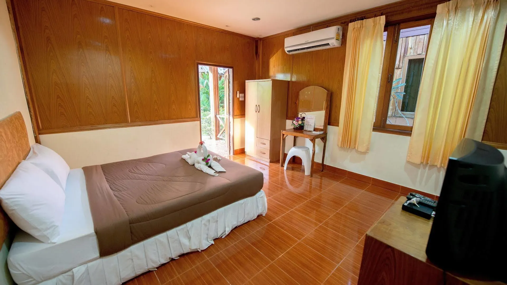 Poonsap Resort Ko Lanta 2*,
